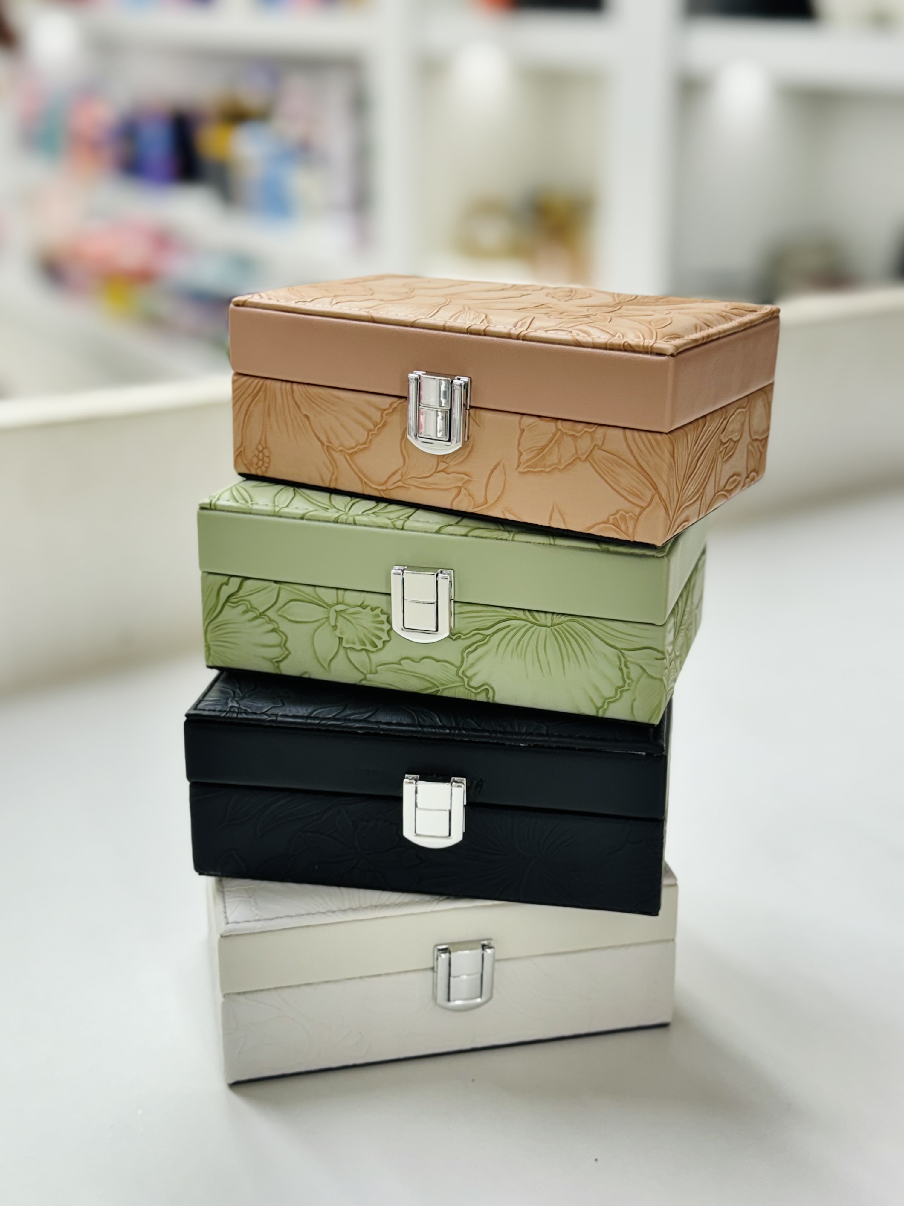 جعبه جواهرات اینه دار