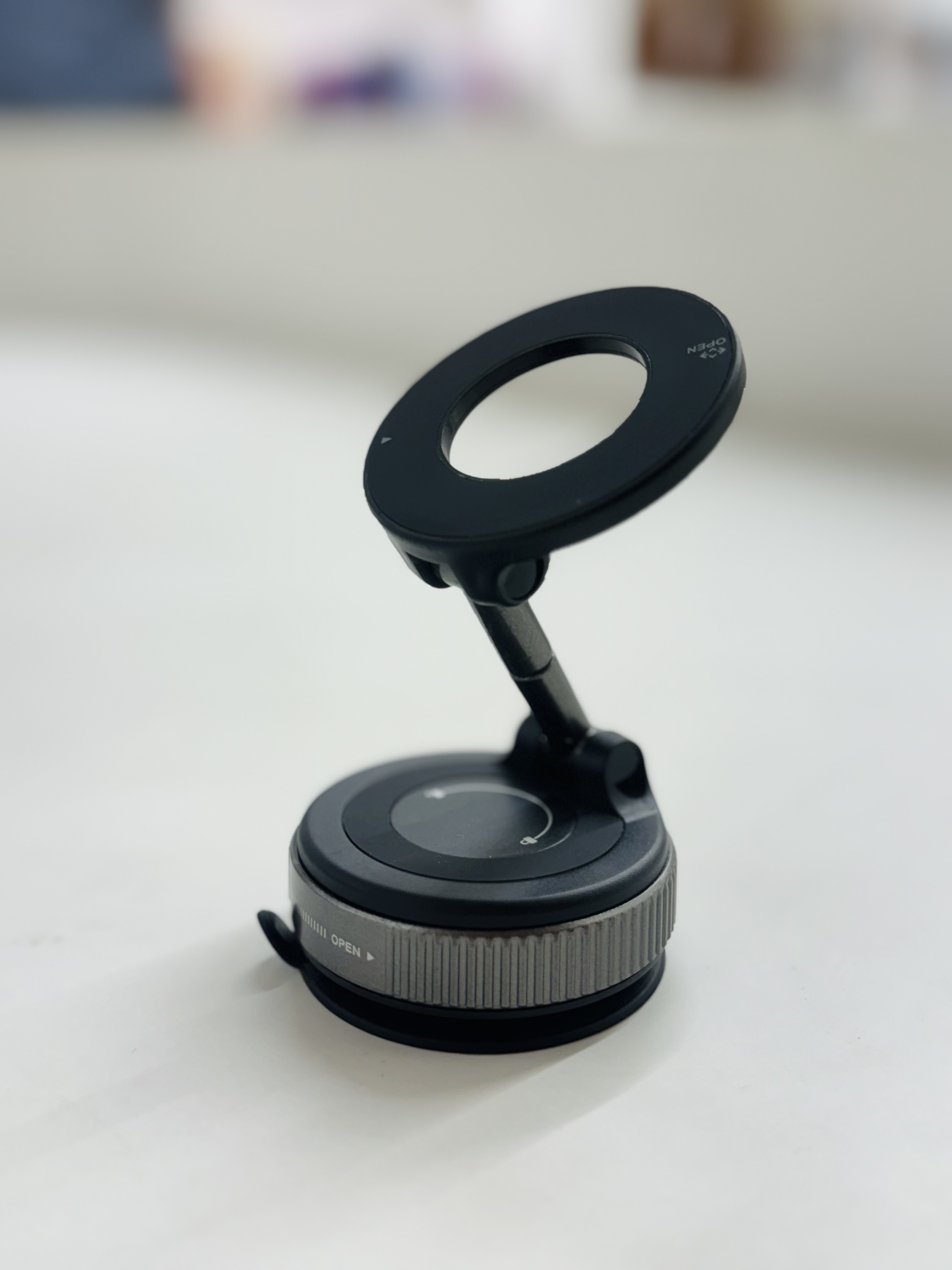 هولدر وکیومی