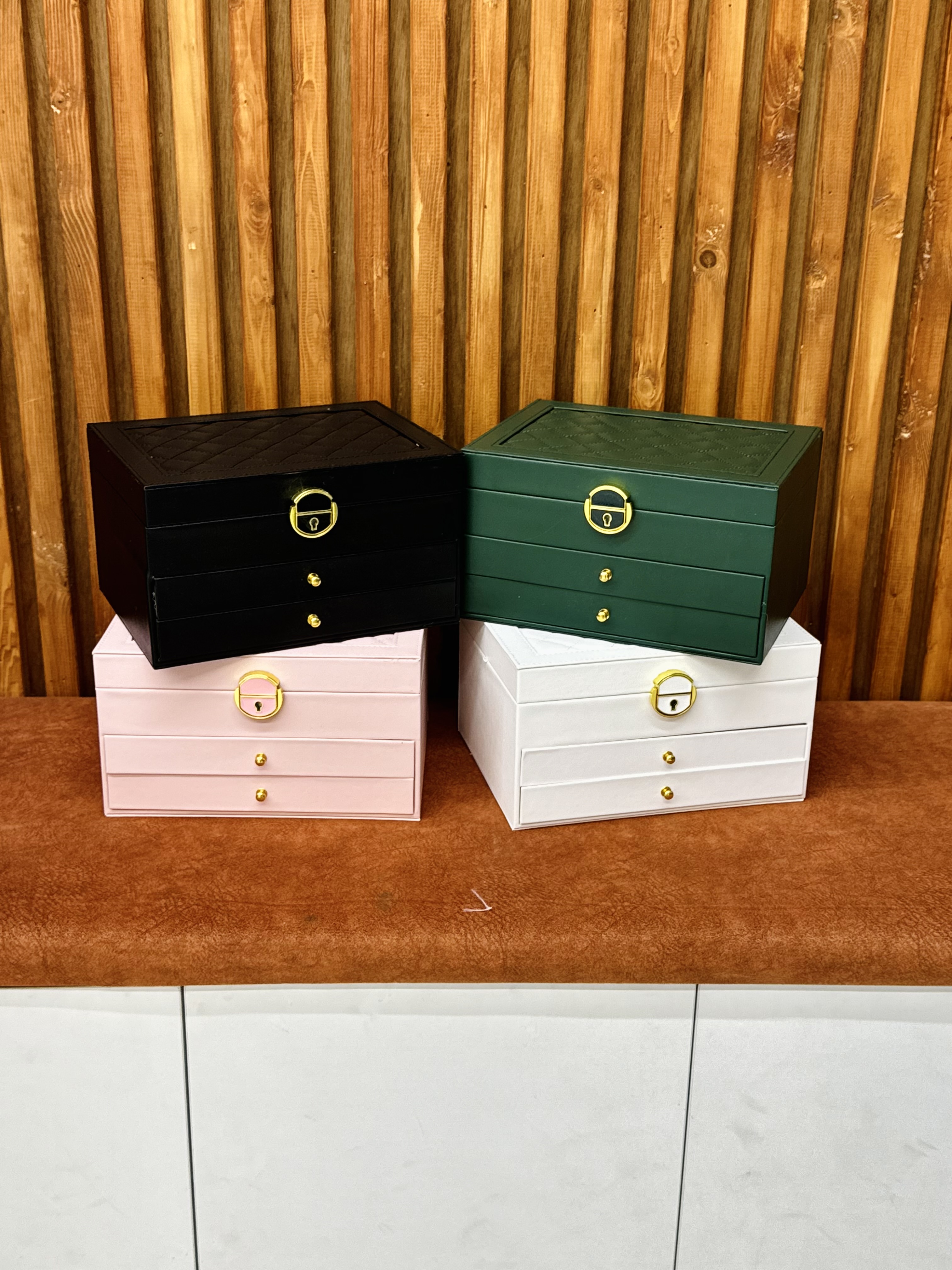 جعبه جواهرت بزرگ