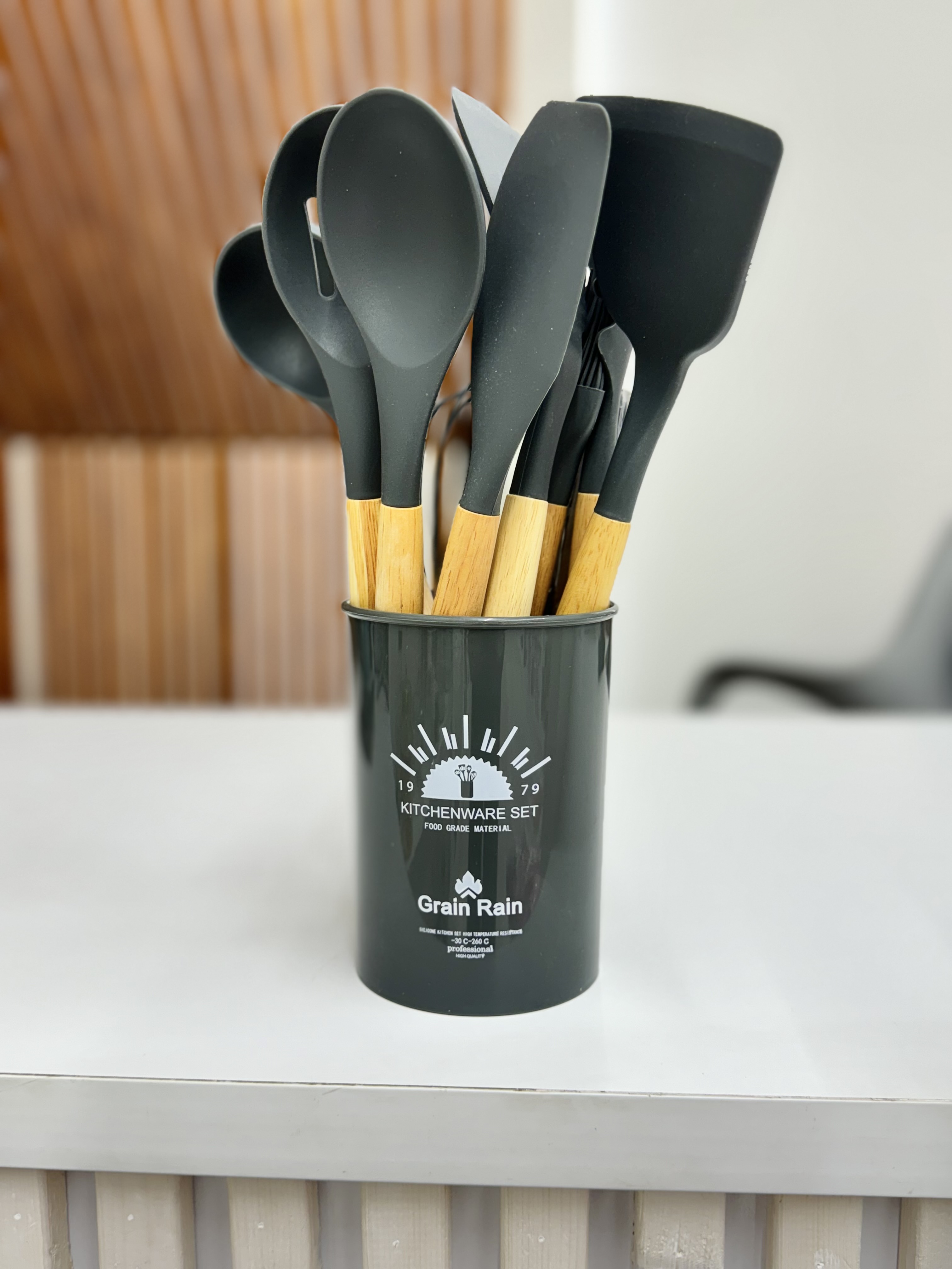 کفگیر و ملاقه سیلیکونی